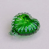 Coração fechado verde folha