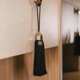 Tassel perfumado preto